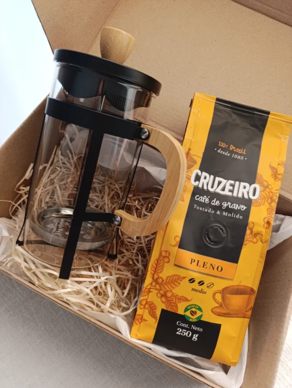 BOX 12 Cafe Listo