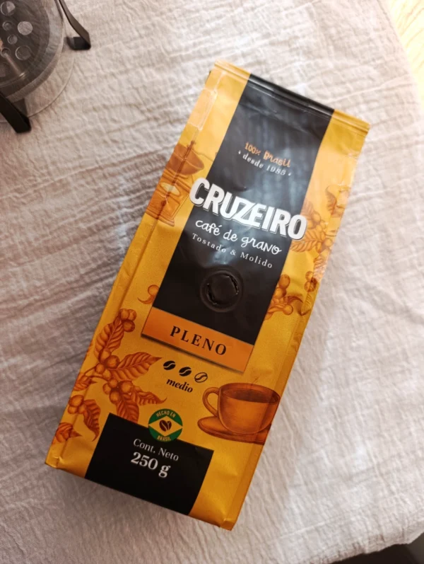 BOX 12 Cafe Listo