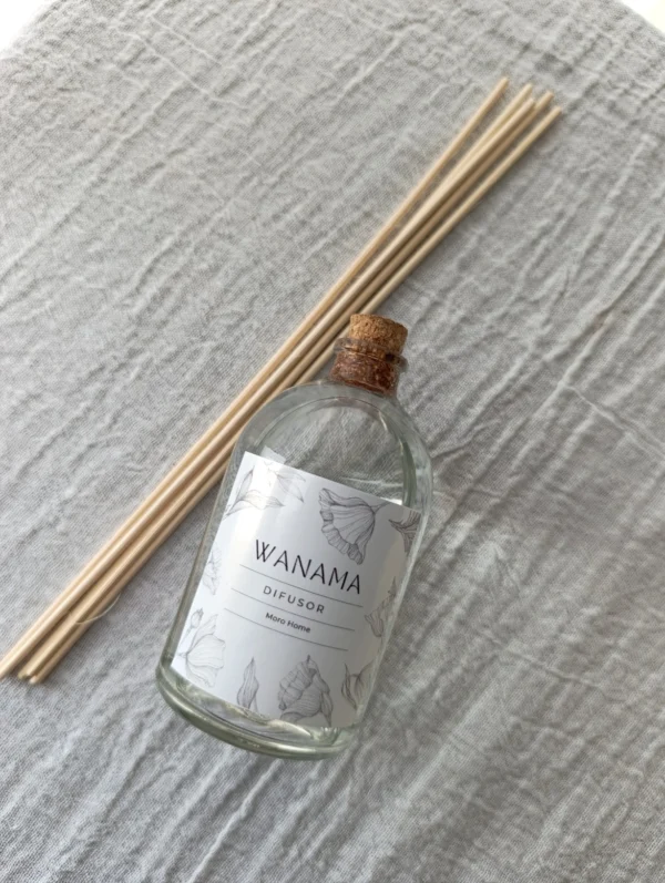 Difusor vidrio 100 ml Fragancia Wanama con 6 Varillas de Ratán