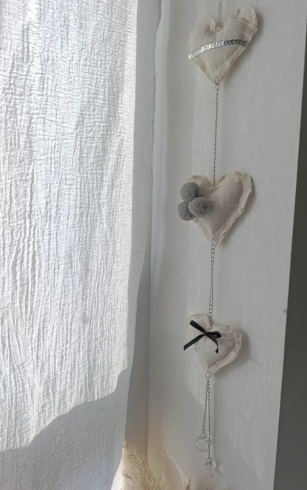 Adorno Cadena de Corazones + Caireles