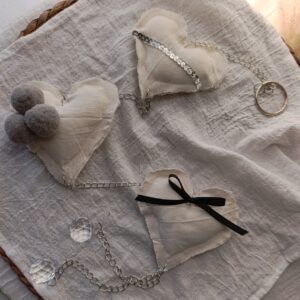 Adorno Cadena de Corazones + Caireles