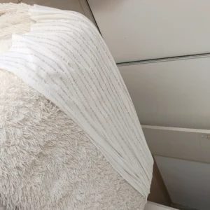Manta / Pie de cama tejido calados